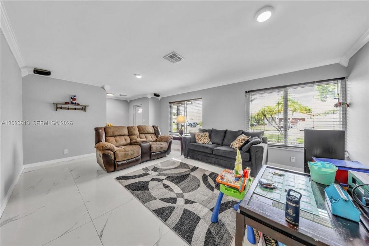 5260 SW 10th Ct , Plantation, FL 33317 Photo