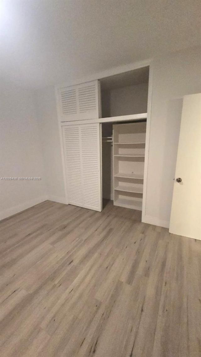 8040 Tatum Waterway Dr , Unit 2, Miami Beach, FL 33141 Photo