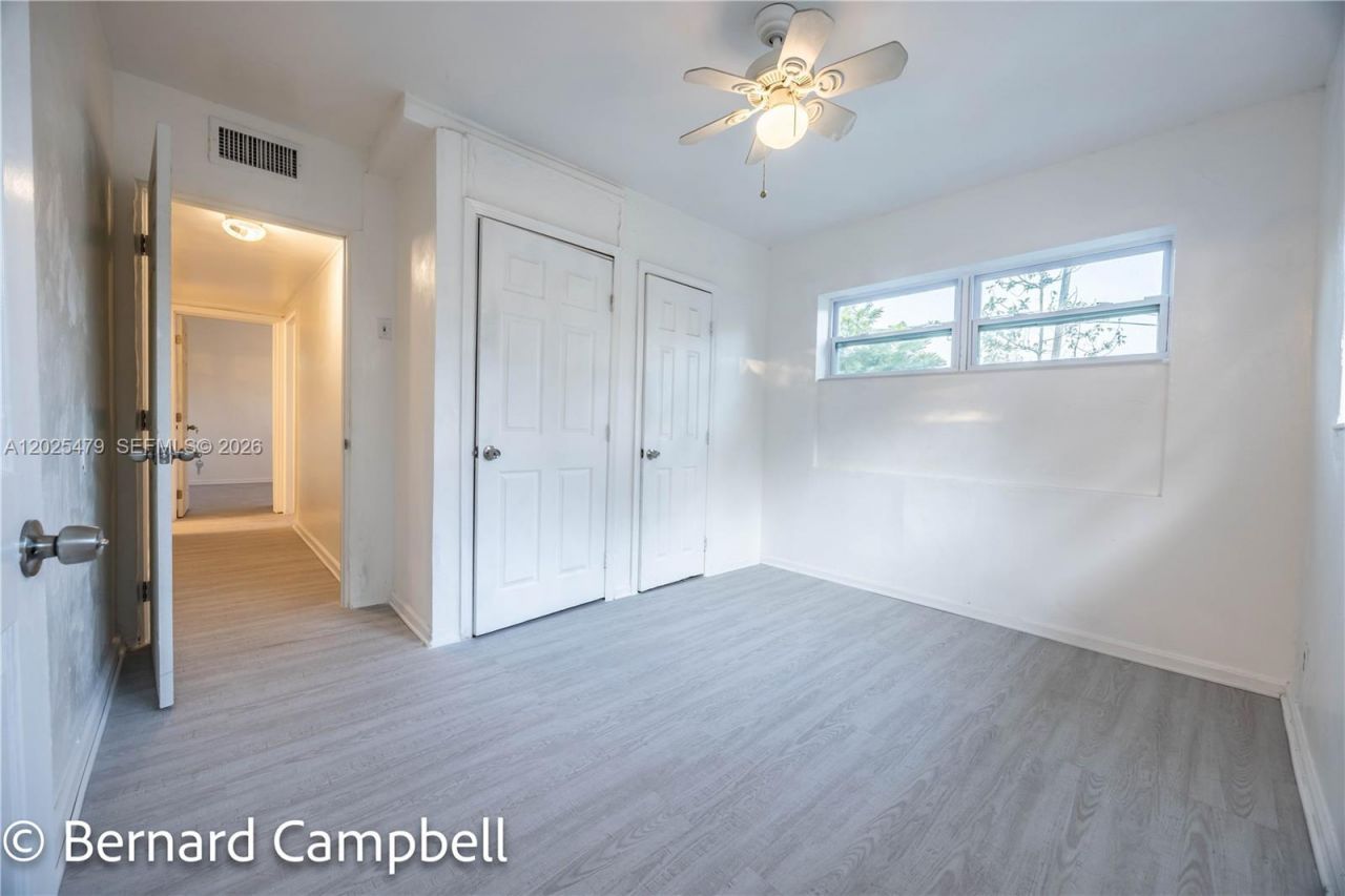 918 NW 13th Ct , Fort Lauderdale, FL 33311 Photo