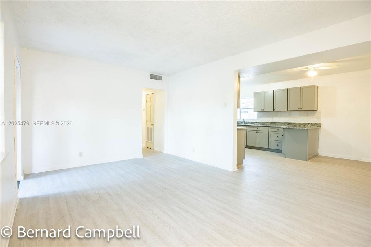 918 NW 13th Ct , Fort Lauderdale, FL 33311 Photo