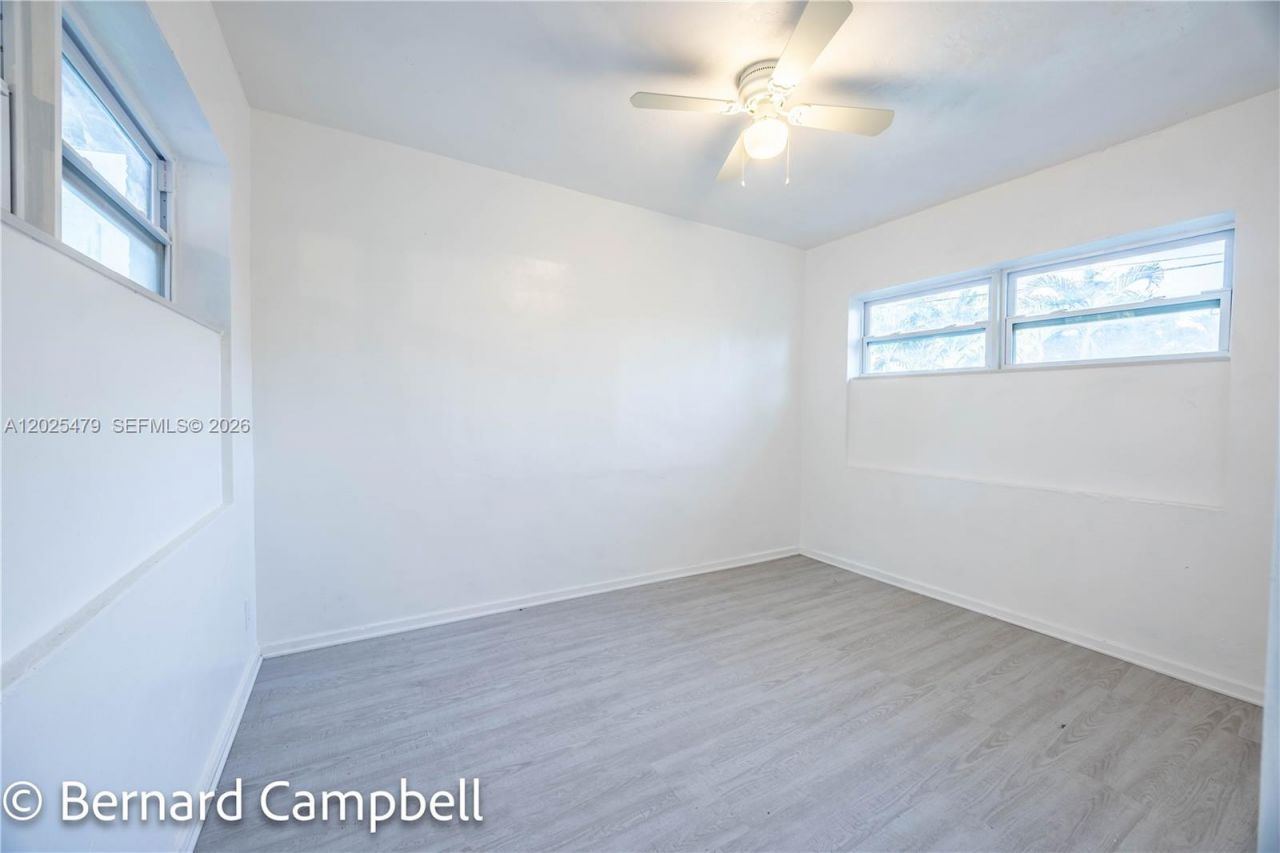 918 NW 13th Ct , Fort Lauderdale, FL 33311 Photo