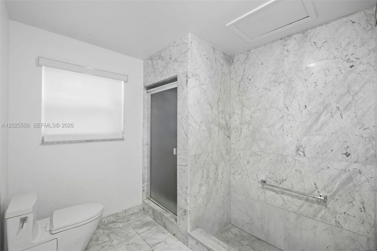 4925 Collins Ave , Unit 1A, Miami Beach, FL 33140 Photo