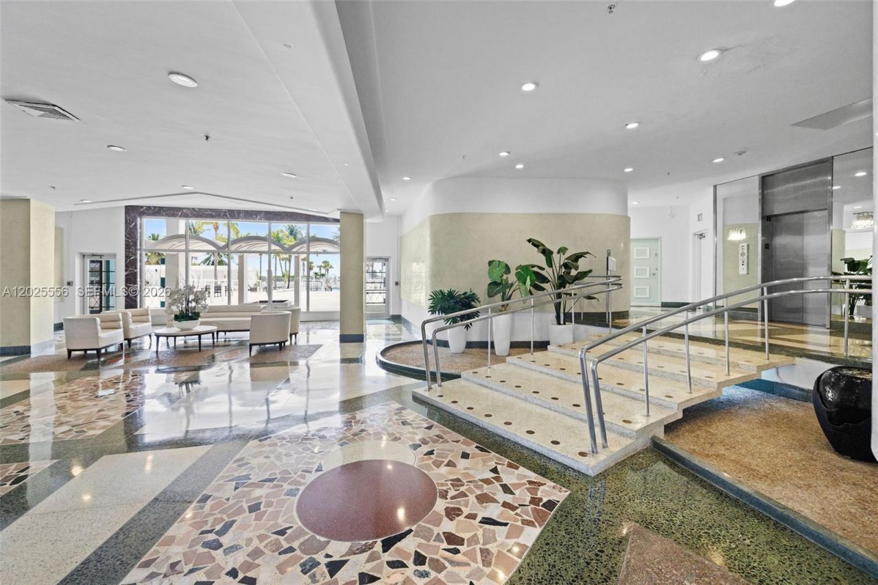 4925 Collins Ave , Unit 1A, Miami Beach, FL 33140 Photo