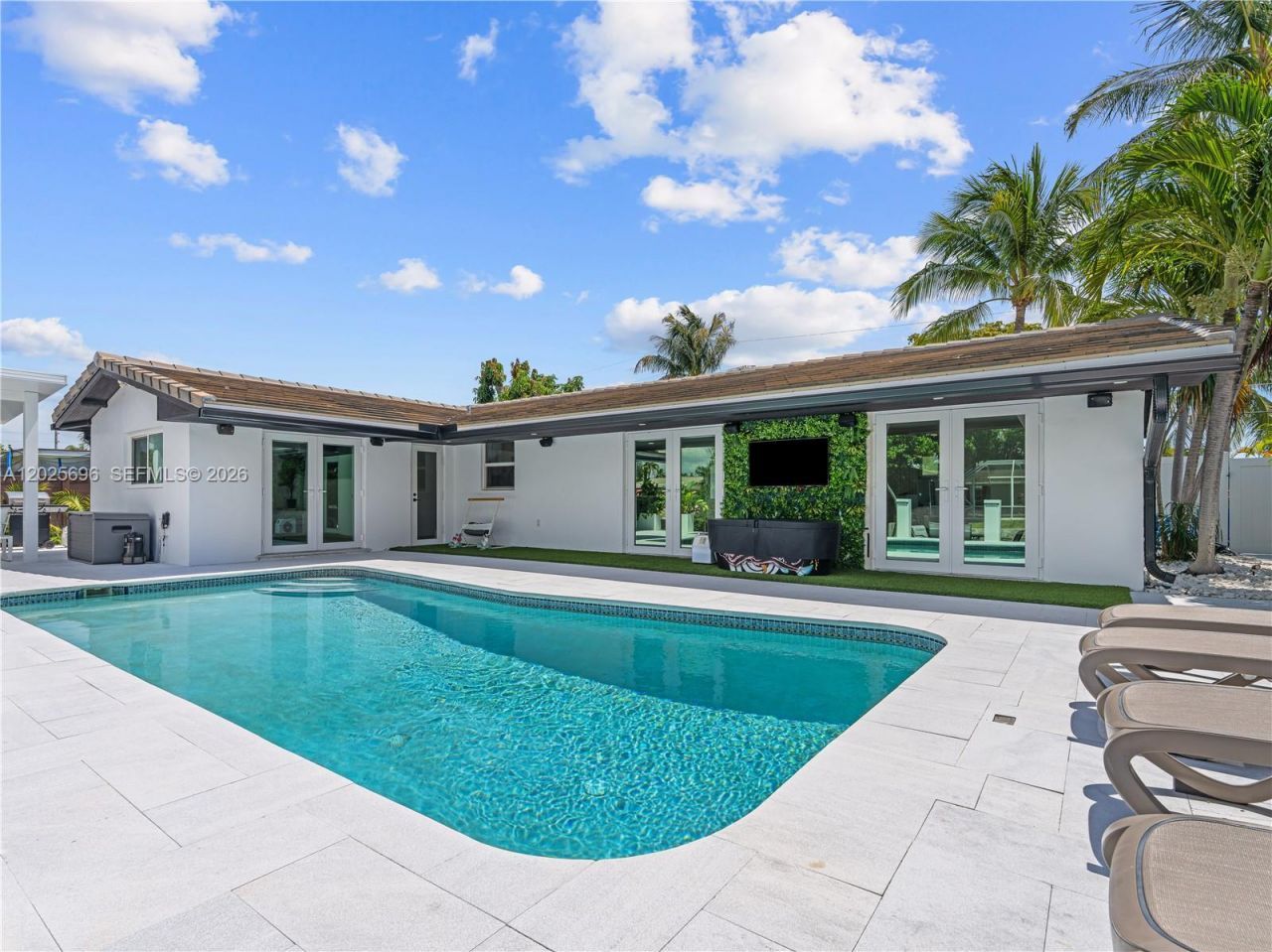 1701 SW 3rd Ave , Pompano Beach, FL 33060 Photo