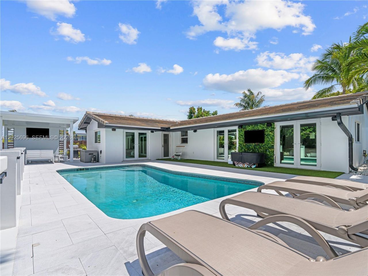 1701 SW 3rd Ave , Pompano Beach, FL 33060 Photo