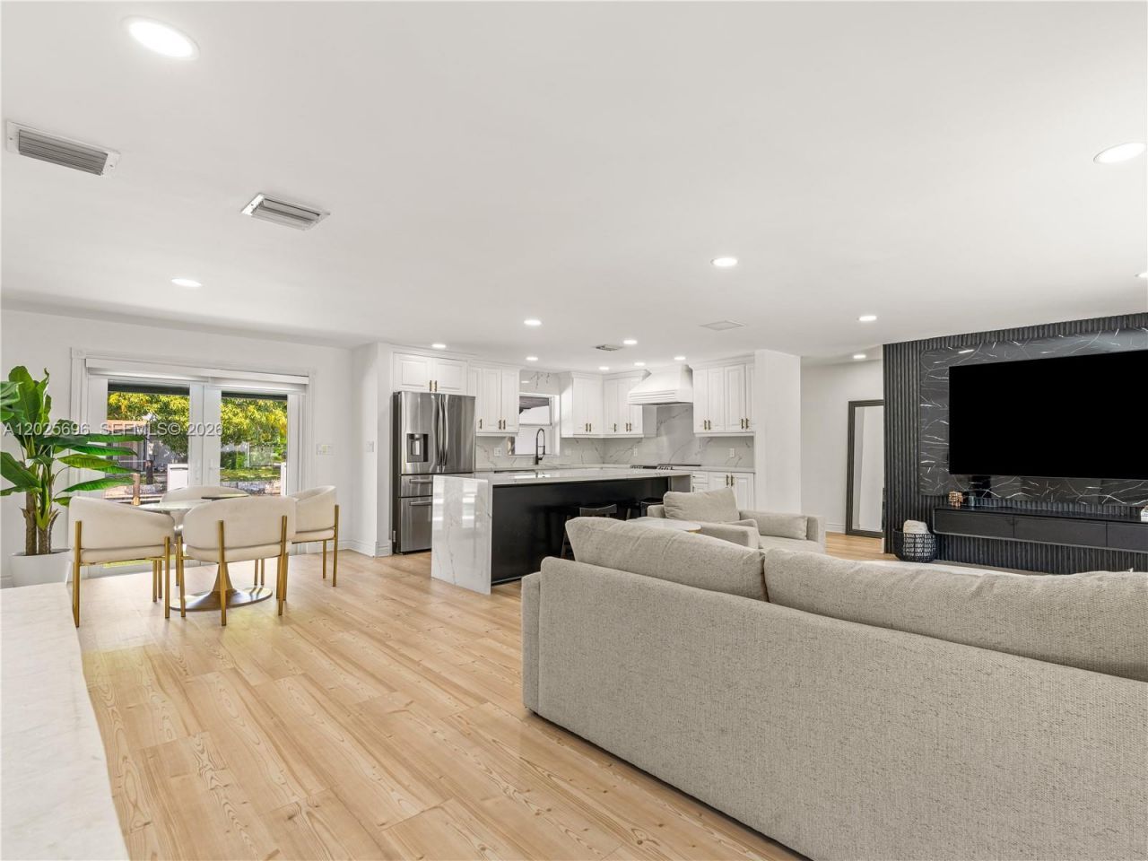 1701 SW 3rd Ave , Pompano Beach, FL 33060 Photo
