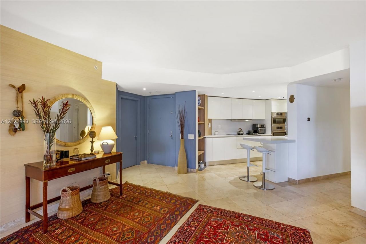 701 Brickell Key Blvd , Unit 512, Miami, FL 33131 Photo