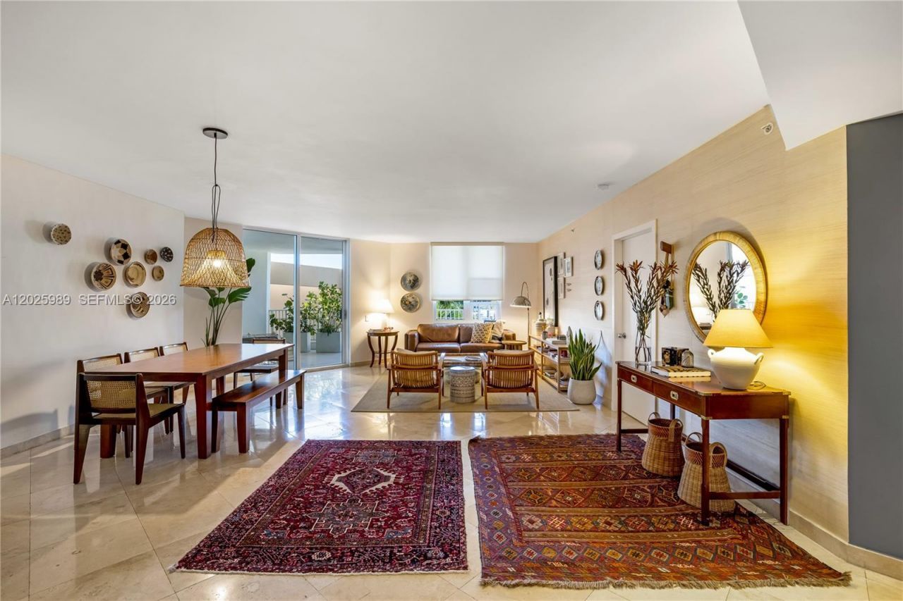 701 Brickell Key Blvd , Unit 512, Miami, FL 33131 Photo