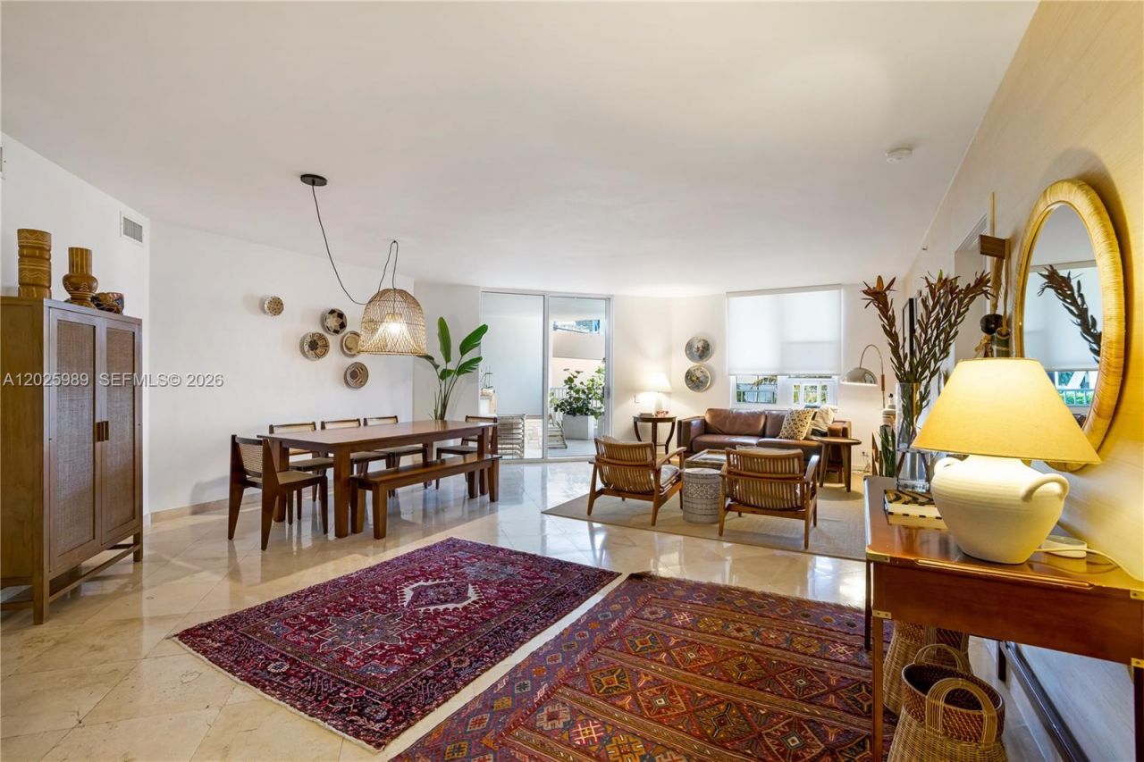 701 Brickell Key Blvd , Unit 512, Miami, FL 33131 Photo