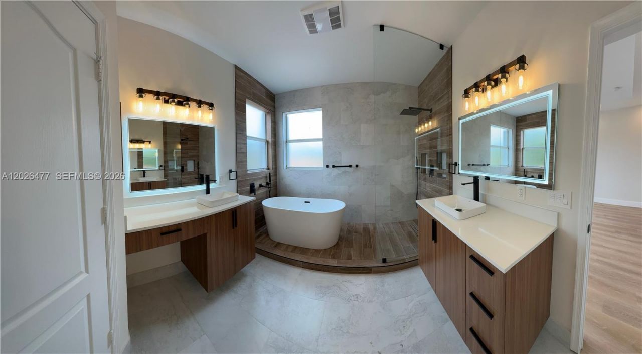 3761 NE 10th St , Homestead, FL 33033 Photo