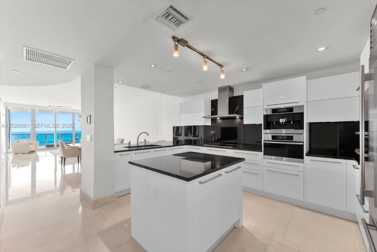 17121 Collins Ave , Unit 3905, Sunny Isles Beach, FL 33160 Photo