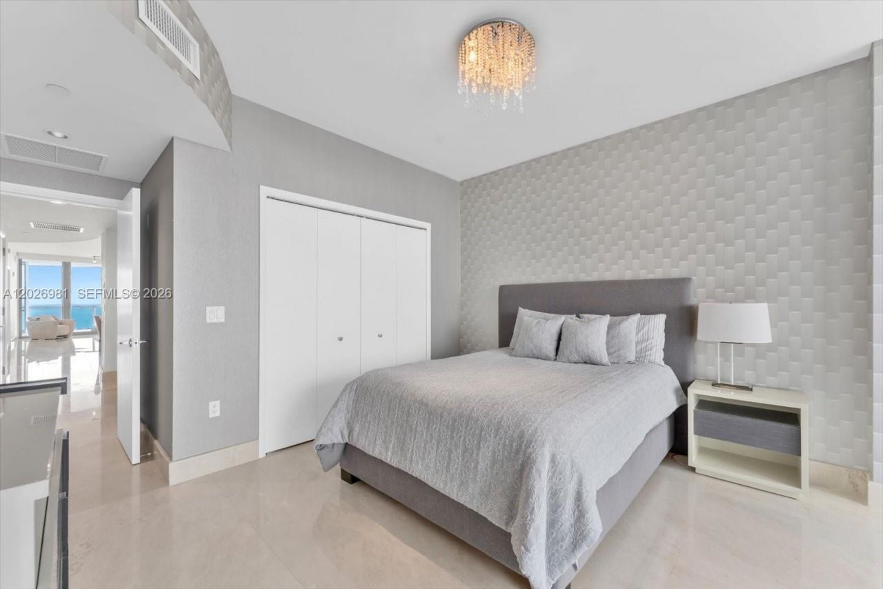 17121 Collins Ave , Unit 3905, Sunny Isles Beach, FL 33160 Photo