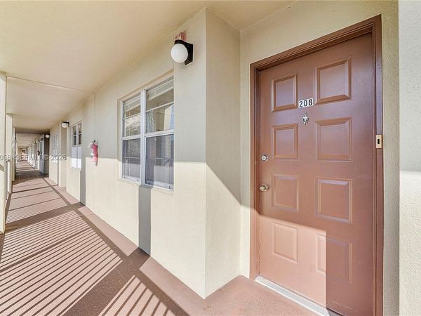 12901 SW 15th Ct , Unit 208V, Pembroke Pines, FL 33027