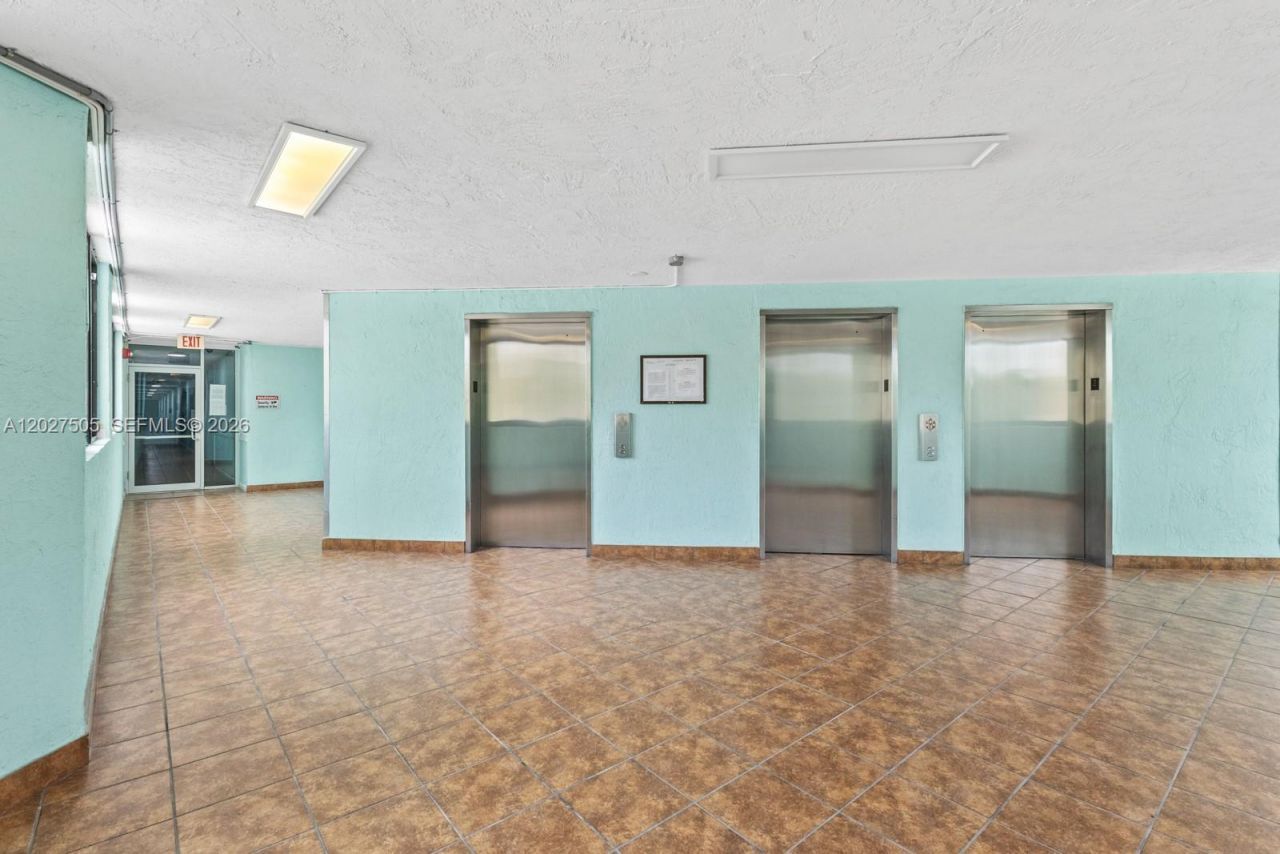 2075 SW 122nd Ave , Unit 226, Miami, FL 33175 Photo