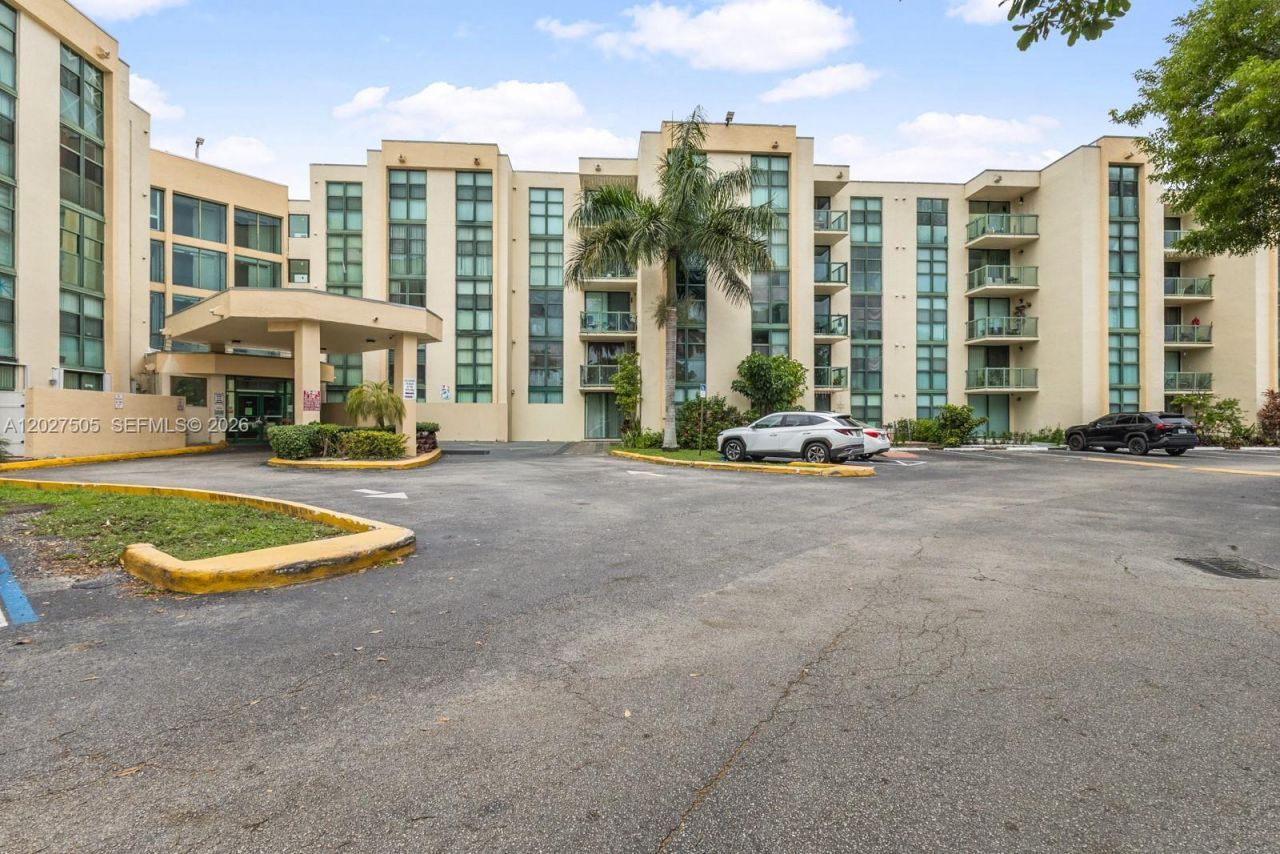 2075 SW 122nd Ave , Unit 226, Miami, FL 33175 Photo