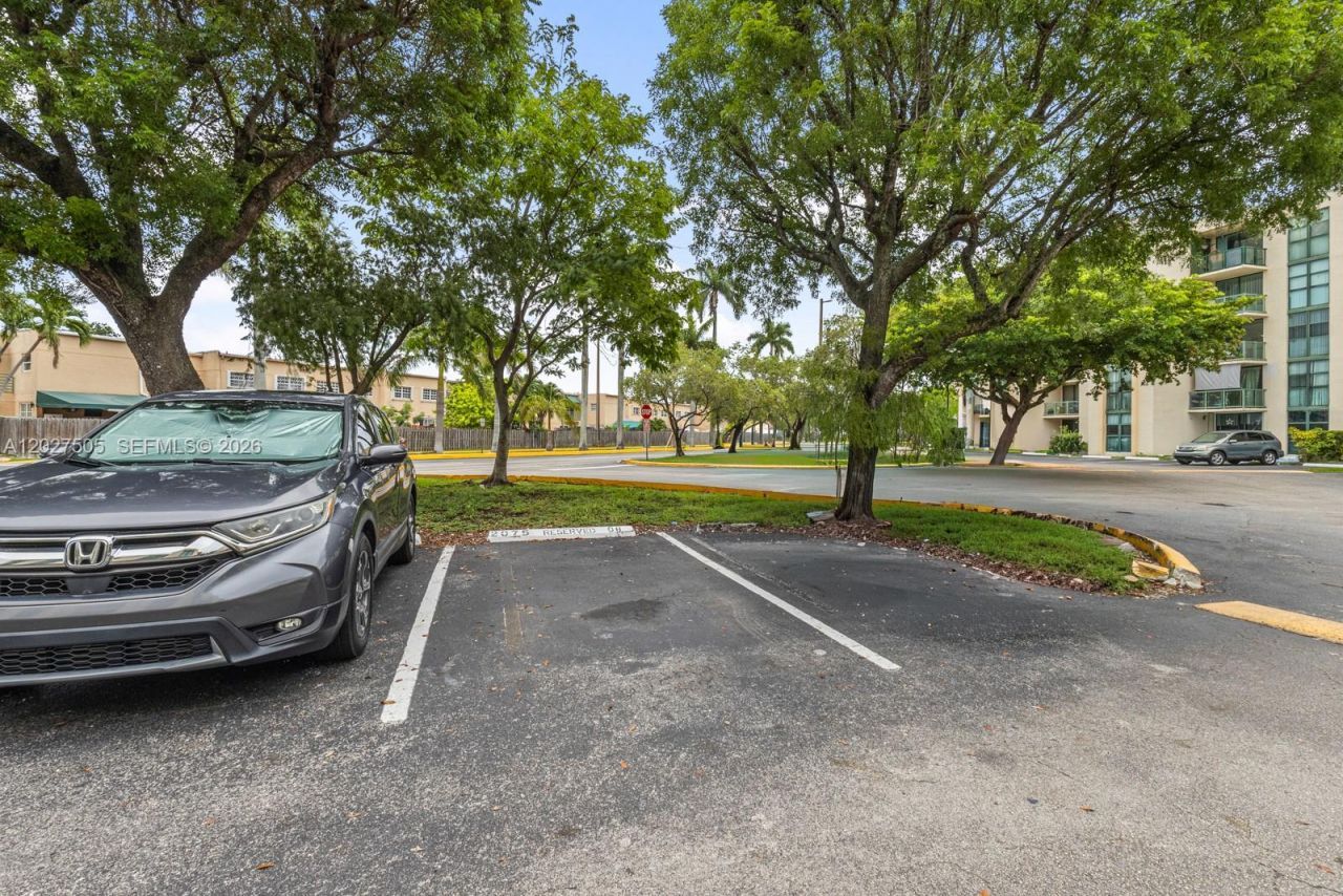 2075 SW 122nd Ave , Unit 226, Miami, FL 33175 Photo