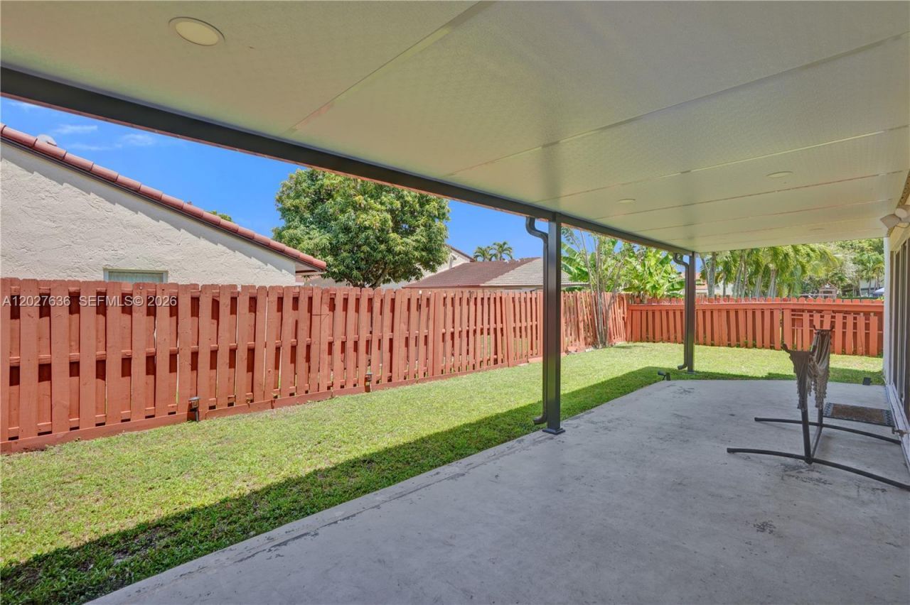 8946 SW 150th Ct Cir E, Miami, FL 33196 Photo