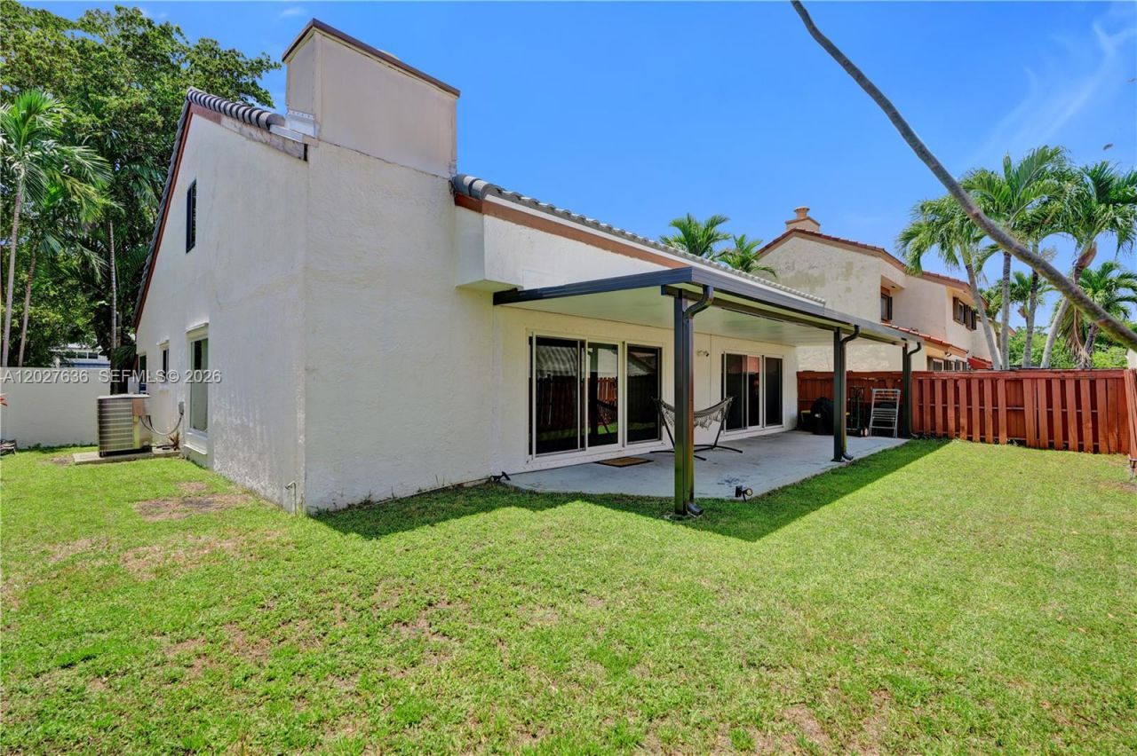 8946 SW 150th Ct Cir E, Miami, FL 33196 Photo