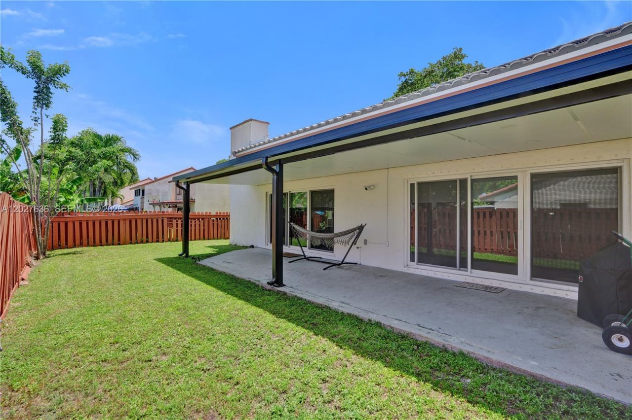8946 SW 150th Ct Cir E, Miami, FL 33196 Photo