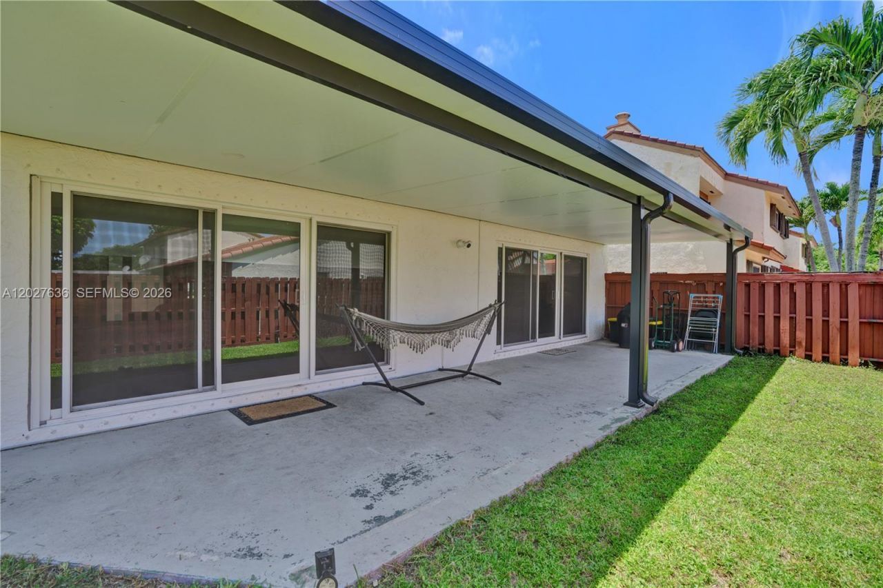8946 SW 150th Ct Cir E, Miami, FL 33196 Photo
