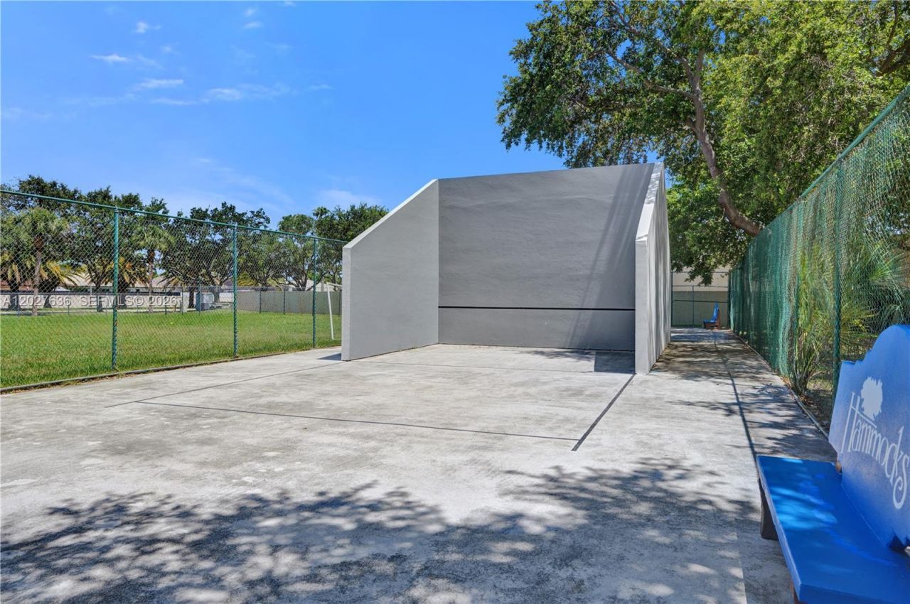 8946 SW 150th Ct Cir E, Miami, FL 33196 Photo