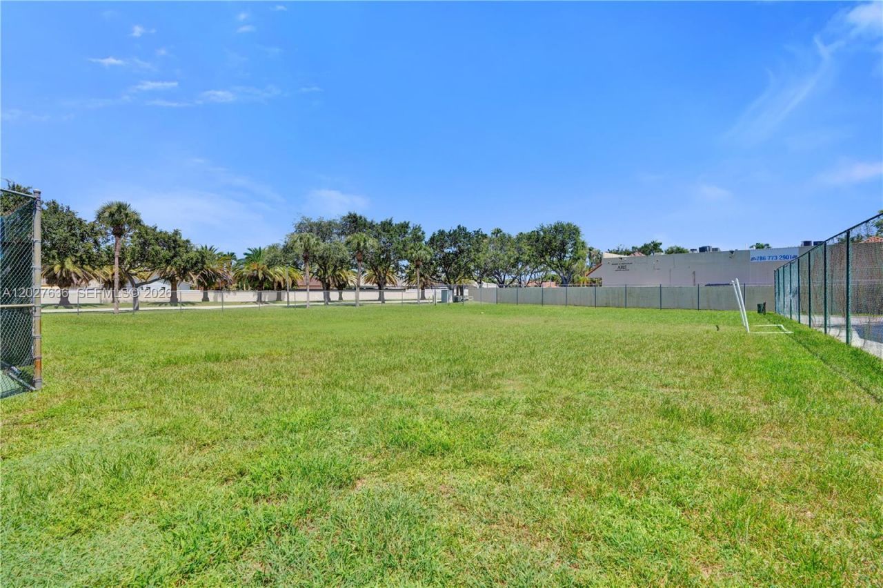 8946 SW 150th Ct Cir E, Miami, FL 33196 Photo
