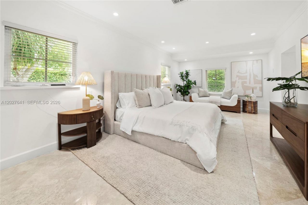 1776 Michigan Ave , Miami Beach, FL 33139 Photo