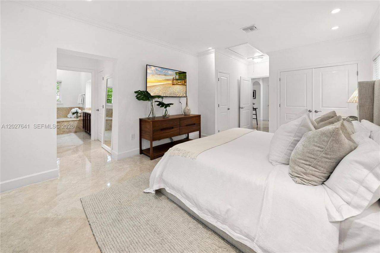 1776 Michigan Ave , Miami Beach, FL 33139 Photo