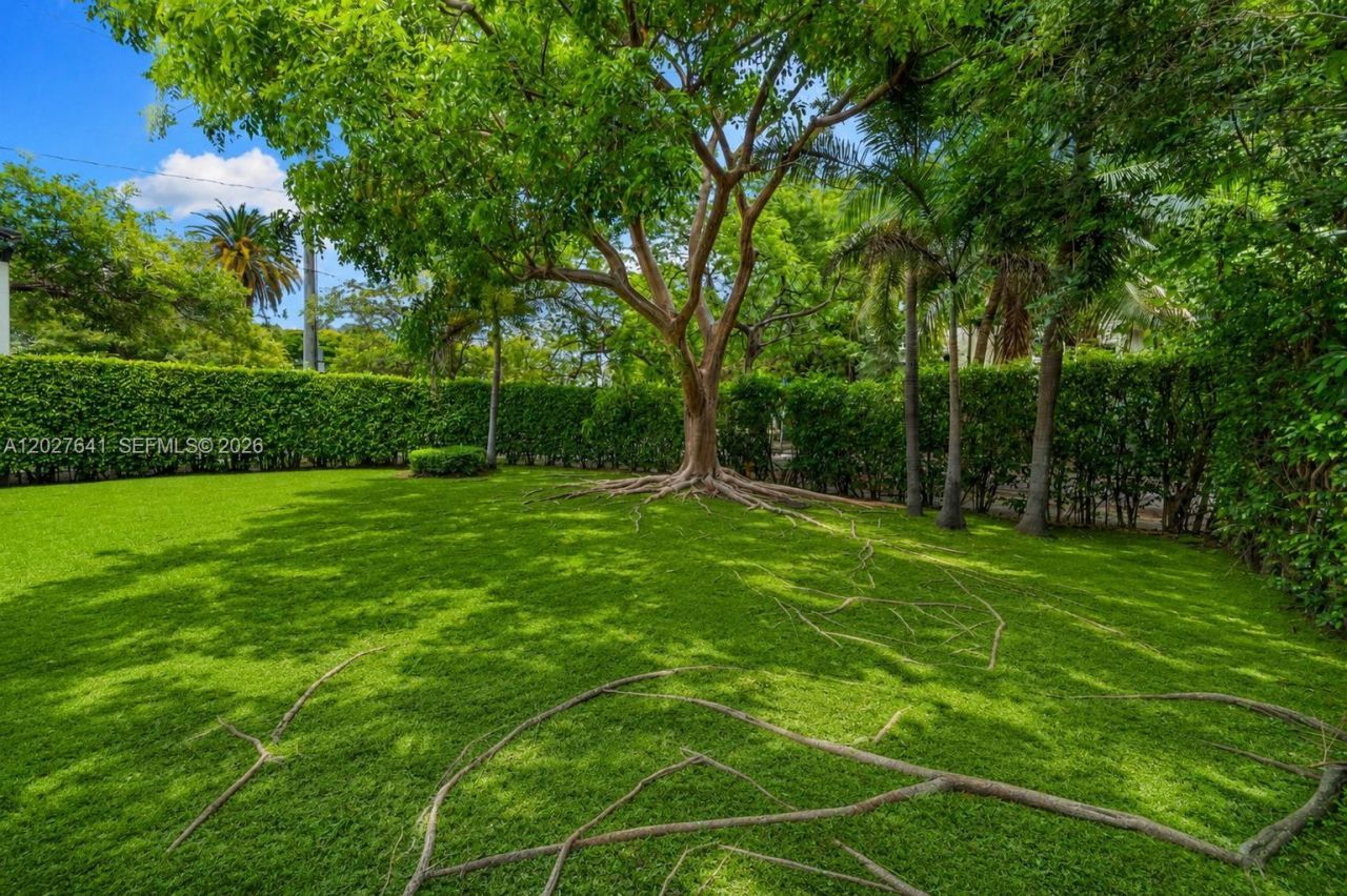1776 Michigan Ave , Miami Beach, FL 33139 Photo