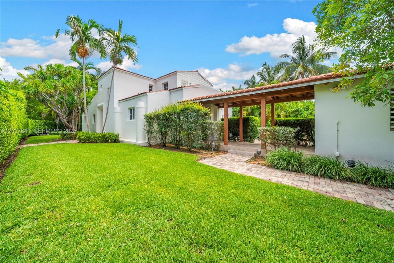 1776 Michigan Ave , Miami Beach, FL 33139 Photo