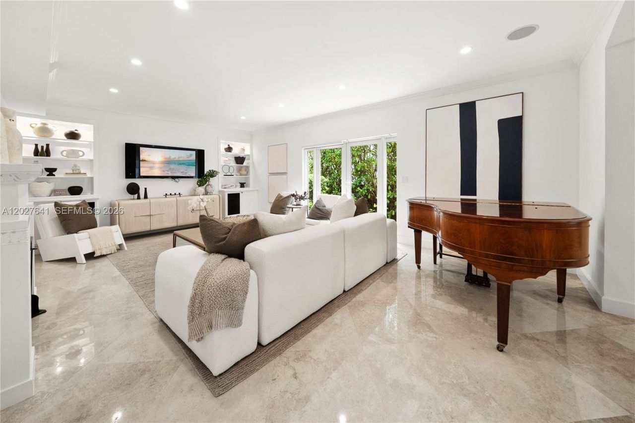 1776 Michigan Ave , Miami Beach, FL 33139 Photo