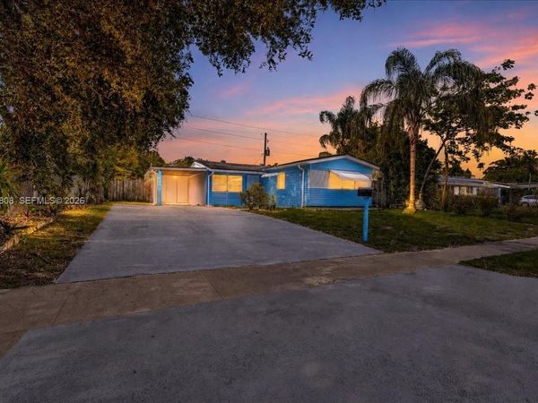 6531 Sherman St , Hollywood, FL 33024