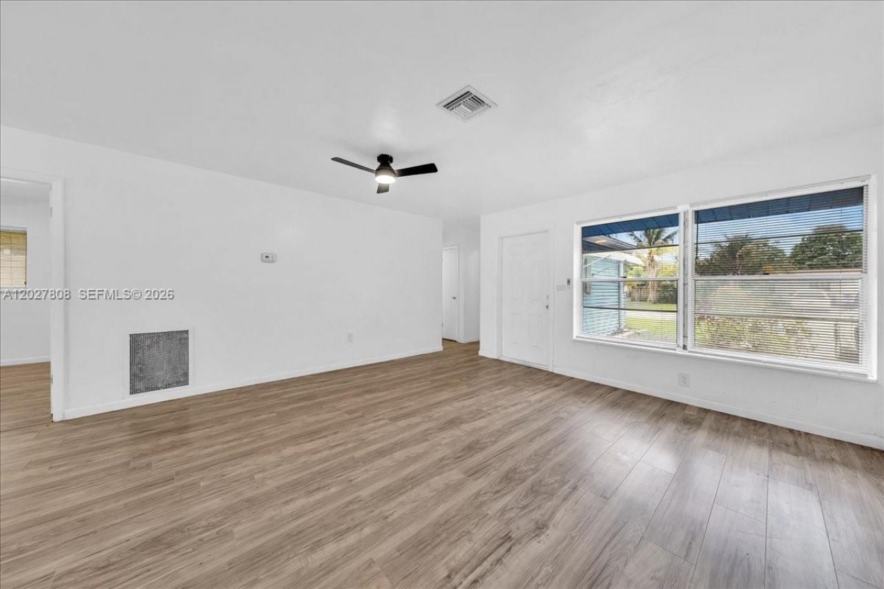 6531 Sherman St , Hollywood, FL 33024 Photo