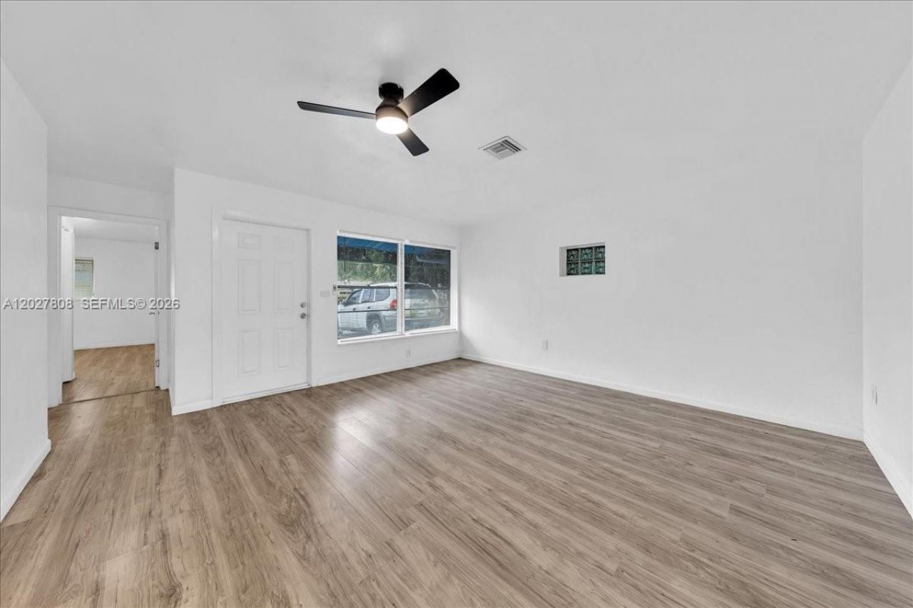 6531 Sherman St , Hollywood, FL 33024 Photo
