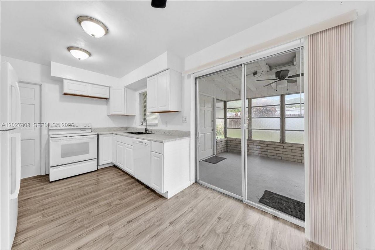 6531 Sherman St , Hollywood, FL 33024 Photo
