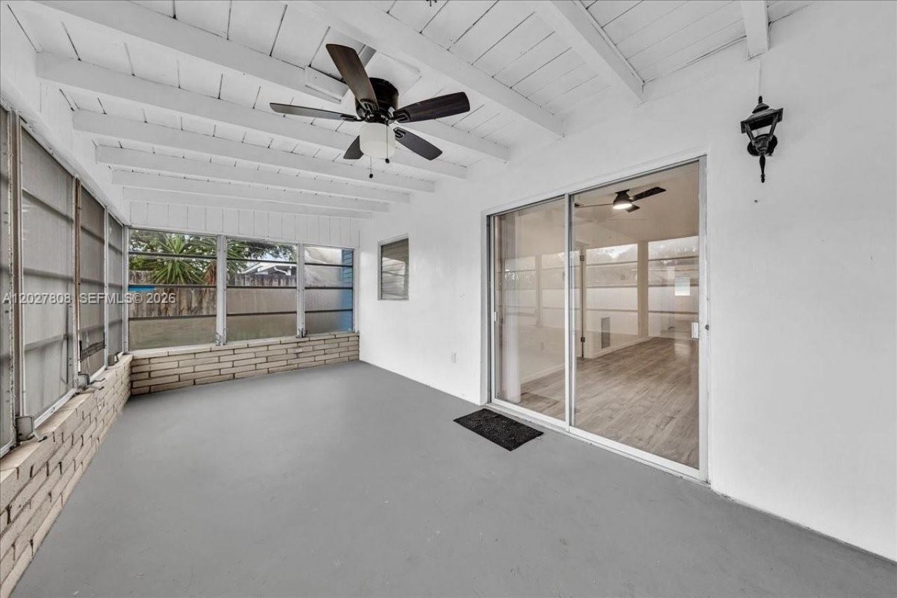 6531 Sherman St , Hollywood, FL 33024 Photo