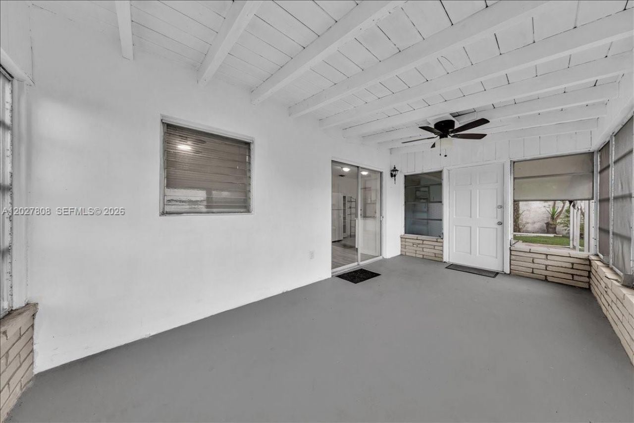 6531 Sherman St , Hollywood, FL 33024 Photo