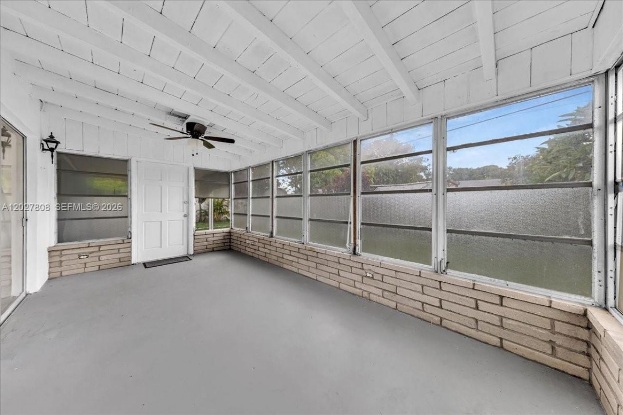 6531 Sherman St , Hollywood, FL 33024 Photo