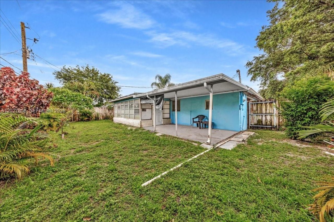 6531 Sherman St , Hollywood, FL 33024 Photo