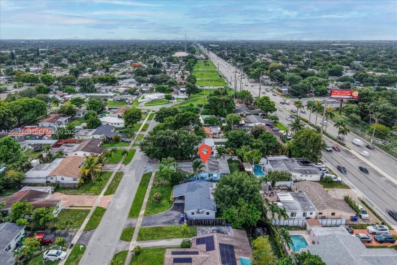 6531 Sherman St , Hollywood, FL 33024 Photo
