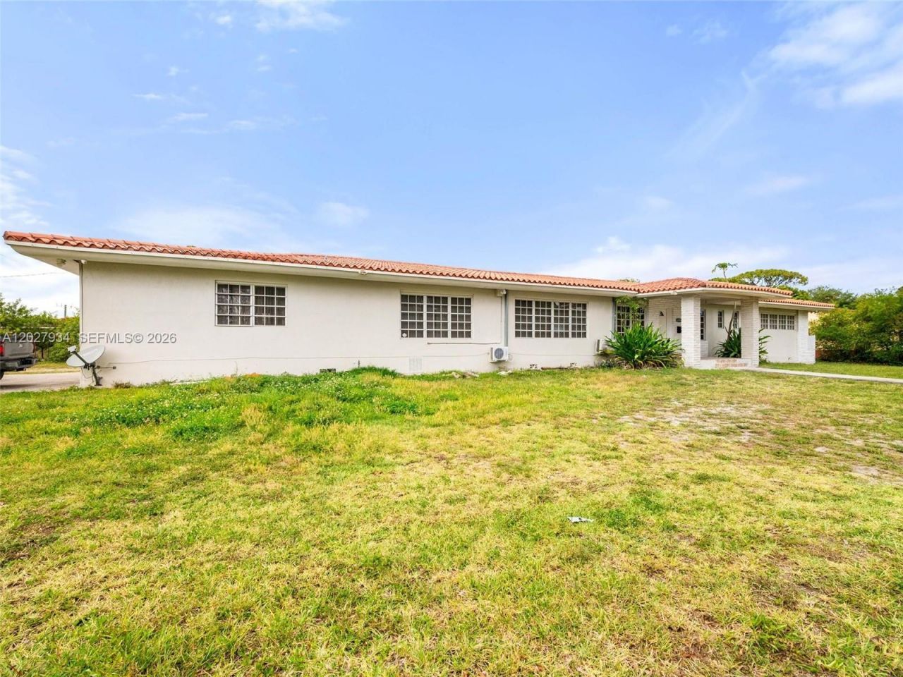 1895 NW 175th St , Miami Gardens, FL 33056 Photo