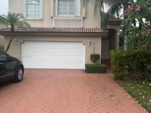 11239 NW 53rd Ln , Unit 0620, Doral, FL 33178