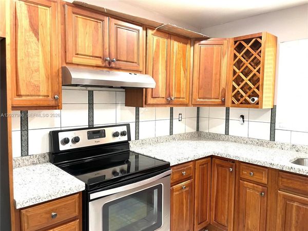 7175 Nova Dr , Unit 107, Davie, FL 33317