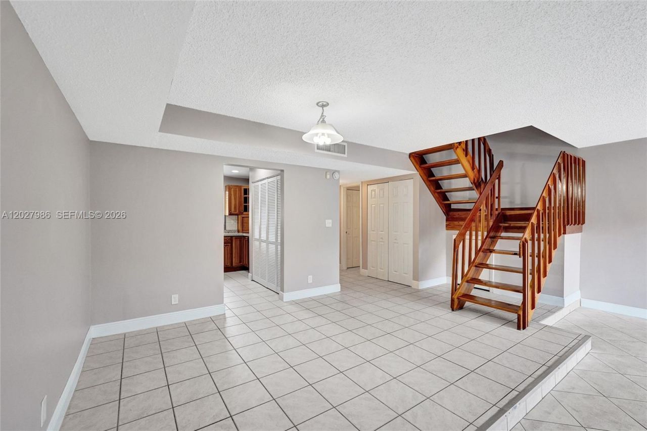 7175 Nova Dr, Unit 107, Davie, FL 33317 Photo