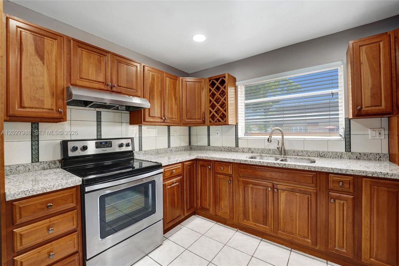 7175 Nova Dr, Unit 107, Davie, FL 33317 Photo