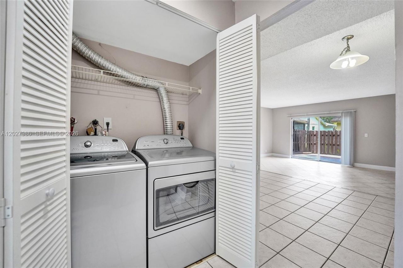 7175 Nova Dr, Unit 107, Davie, FL 33317 Photo