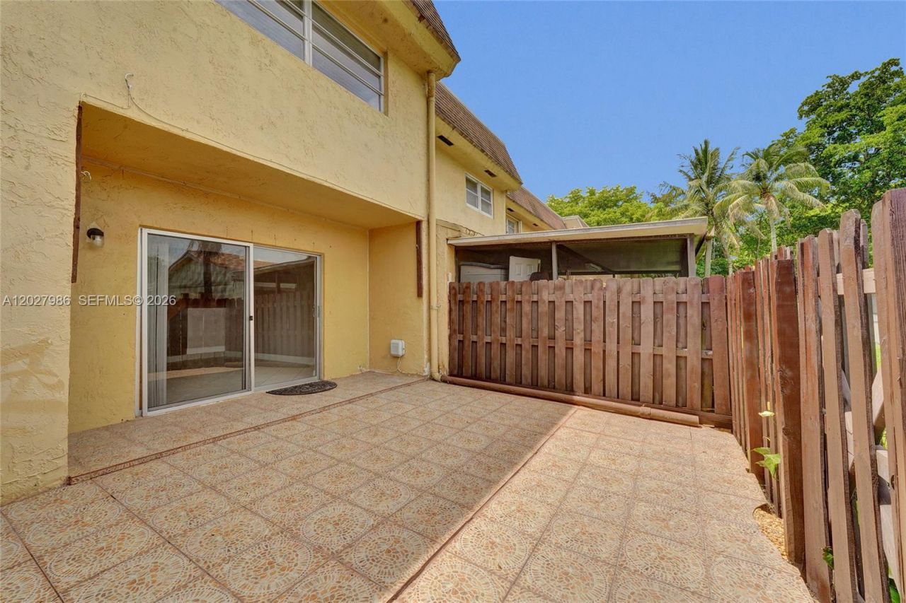 7175 Nova Dr, Unit 107, Davie, FL 33317 Photo