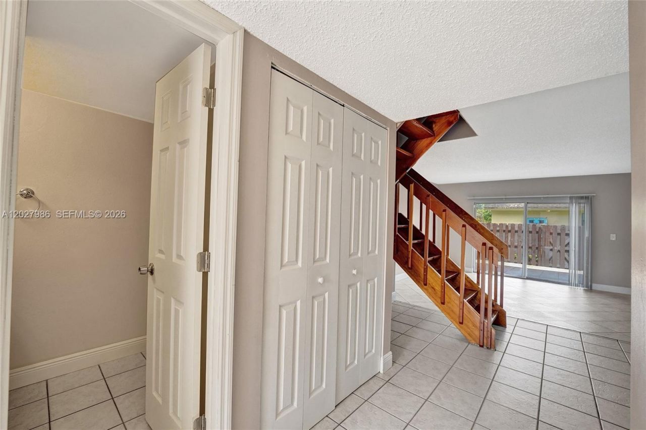 7175 Nova Dr, Unit 107, Davie, FL 33317 Photo