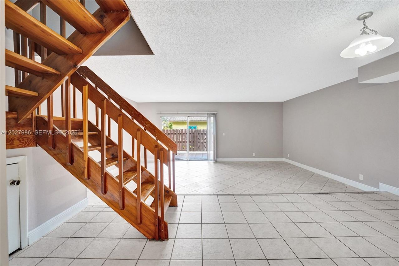 7175 Nova Dr, Unit 107, Davie, FL 33317 Photo