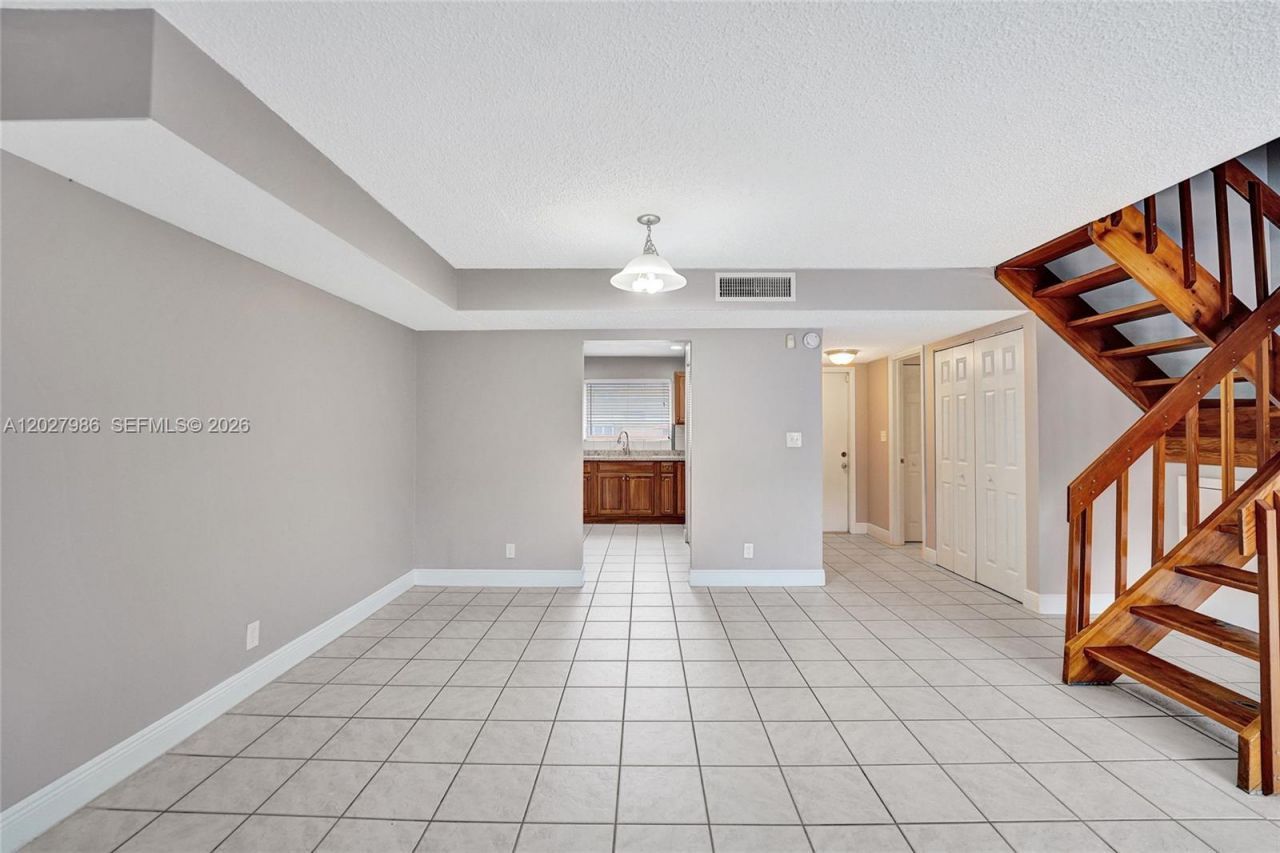 7175 Nova Dr, Unit 107, Davie, FL 33317 Photo